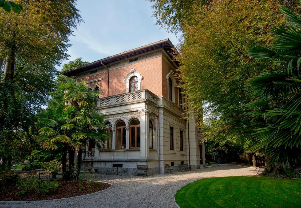 Villa Confalonieri แมนเดลโล เดล ลาริโอ ภายนอก รูปภาพ