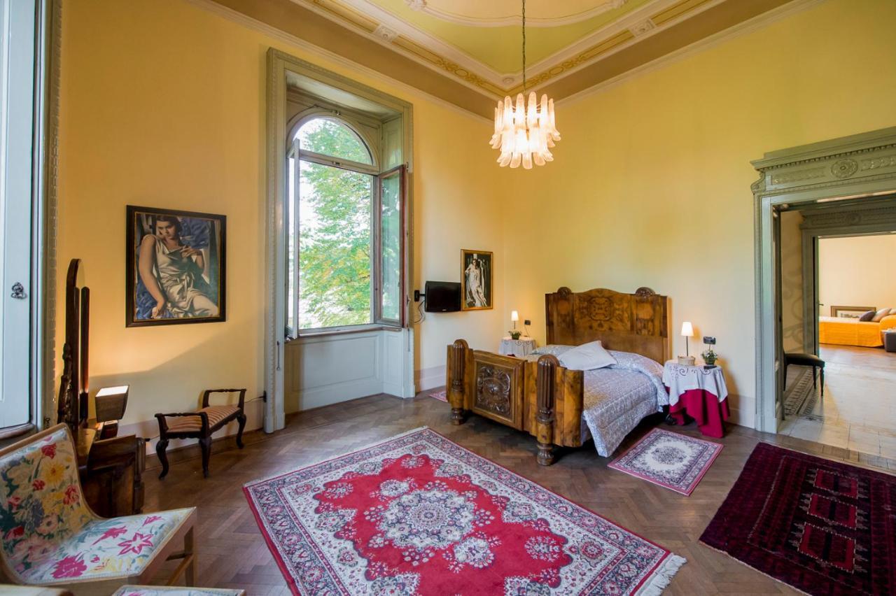 Villa Confalonieri แมนเดลโล เดล ลาริโอ ภายนอก รูปภาพ